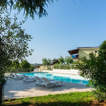 Belvilla By Oyo Appartement Montinelle